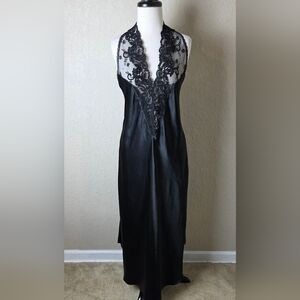 Paulines Trousseau Vintage 60's Lace Halter Nightgown Black Size S